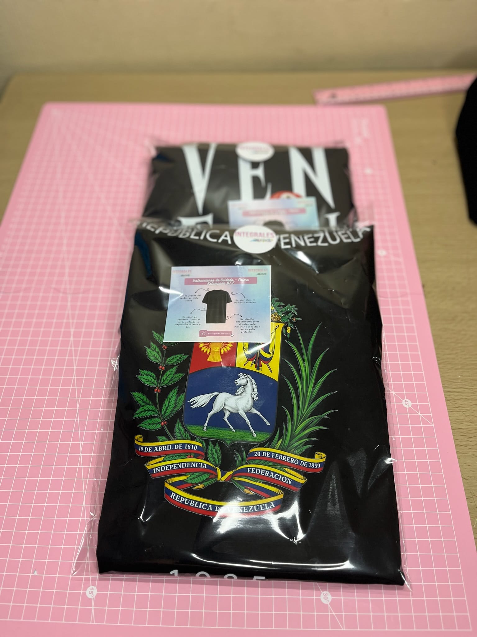 Polera DTF personalizado — Integrales Creativos